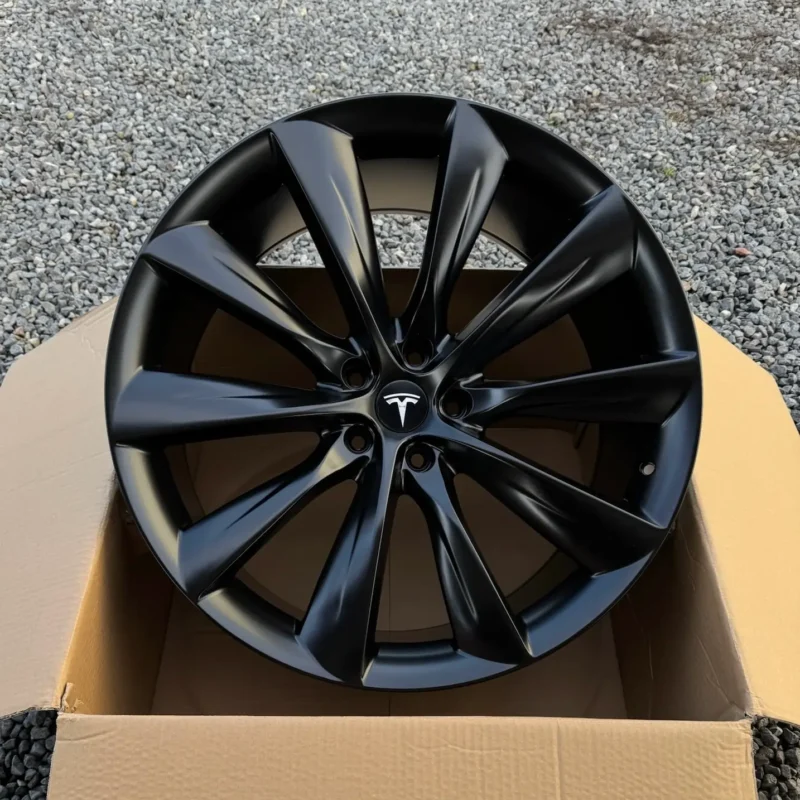 R22 5x120 Tesla Model X різноширокі