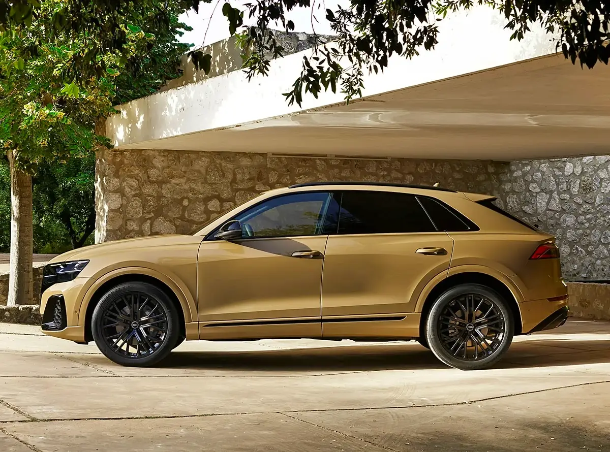 Ауді Q7